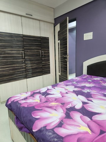 Bedroom in 3 BHK Apartment at Sector 26 – for Rent