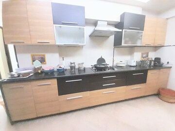 Master Bedroom in 2 BHK Apartment at Palash Towers, Andheri West – for Rent