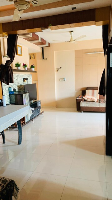 Living Room in 2 BHK Apartment at Naranpura – for Rent
