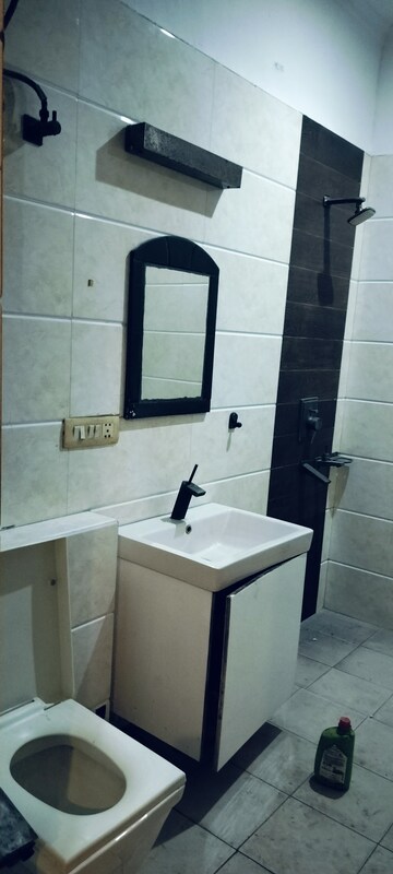 Bathroom in 4 BHK Independent House at RWA Apartments Sector 50, Sector 50 – for Rent
