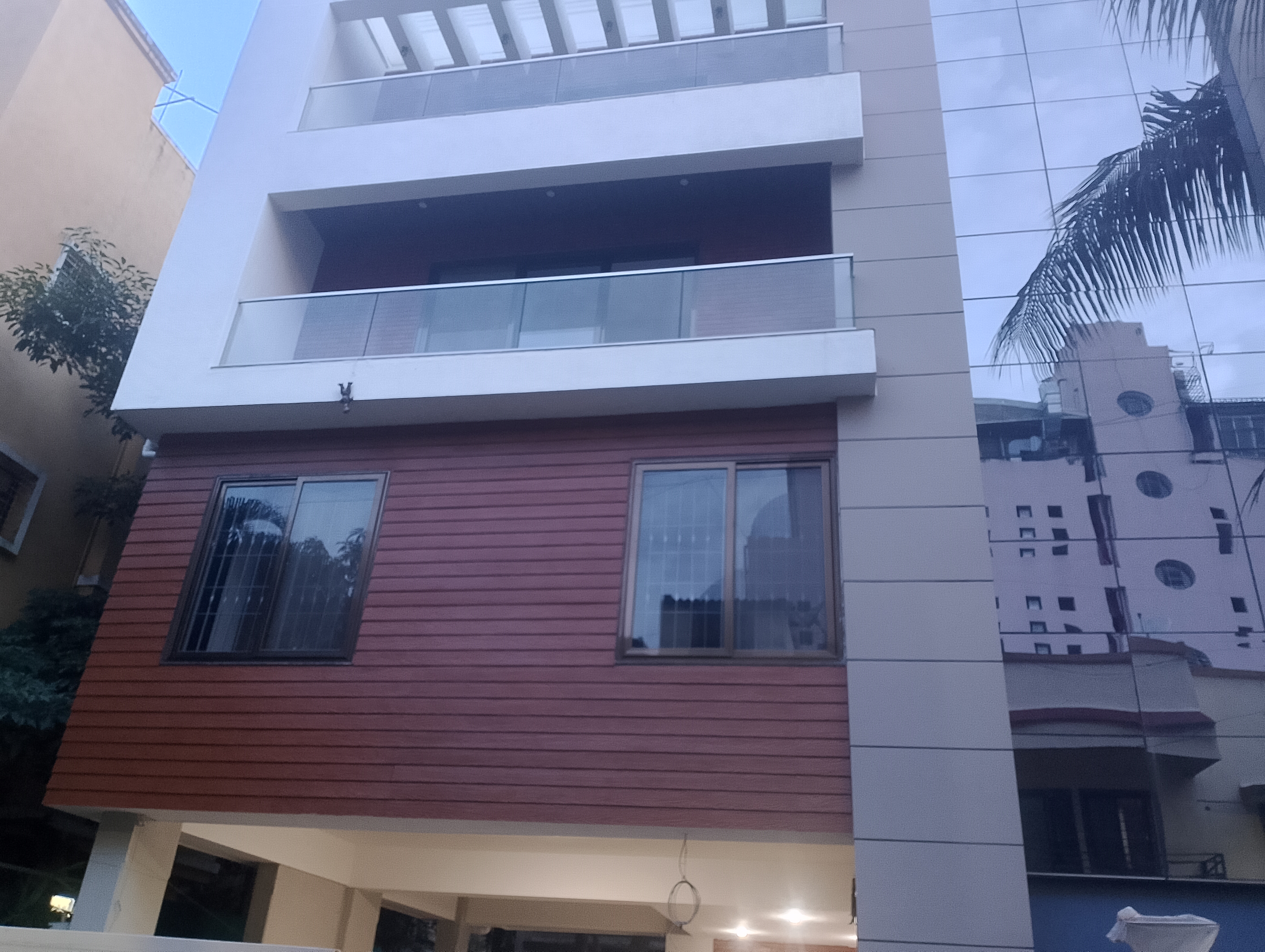 3.5 BHK + Extra Room Villa For Sale in Skyi Aquila