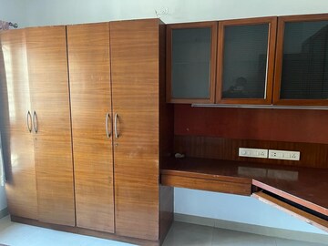Furnished Amenities in 2 BHK Apartment at Zinnia CHS, Powai – for Rent