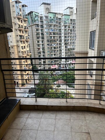 2 BHK Apartment For Rent in Zinnia CHS, Powai