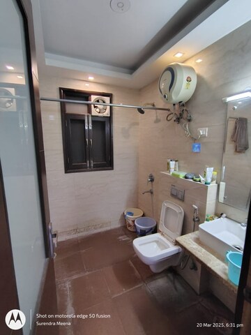 Bathroom in 3 BHK Builder Floor at Sector 21 – for Rent