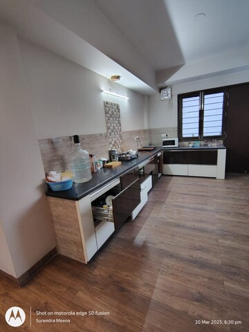 Gym in 3 BHK Builder Floor at Sector 21 – for Rent