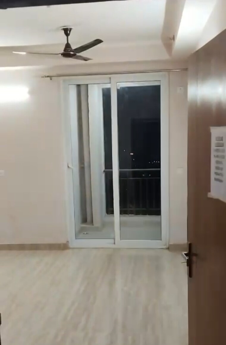 Room, amrapali-golf-homes 3 Bedroom 1115 Sq.Ft. Apartment In Sector 4 Greater Noida Greater Noida 8381149