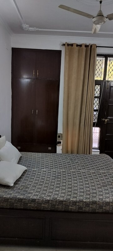 Building Lobby in 2 BHK Independent House at Sector 48 – for Rent
