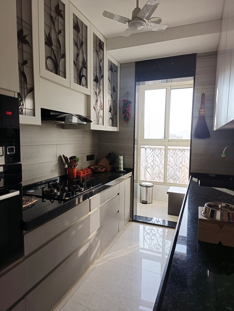 Kitchen, hiranandani-eagleridge-wing-a 2 Bedroom 658 Sq.Ft. Apartment In Ghodbunder Road Thane 8381183