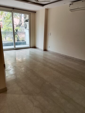 Room in 3 BHK Independent House at Safdarjang Enclave – for Sale
