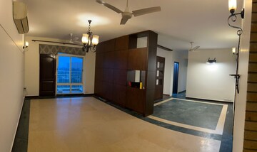 Room in 4 BHK Apartment at Bestech Park View City 1, Sector 48 – for Rent