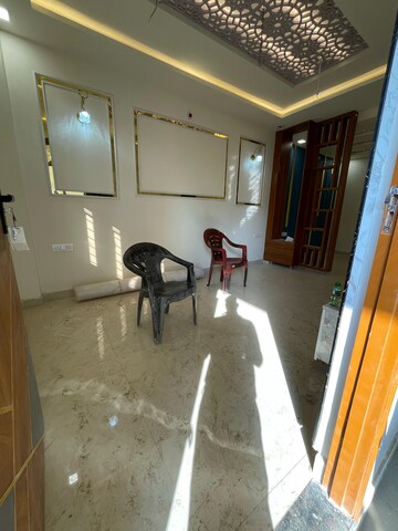 Master Bedroom in 3 BHK Villa at Arsha Madhav Greens, Gomti Nagar – for Sale