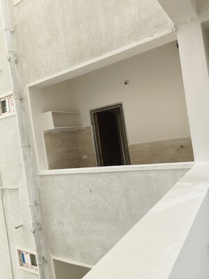 Furnished Amenities in 3 BHK Builder Floor at Manikonda – for Sale