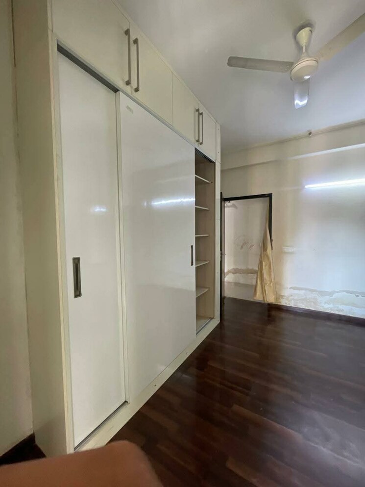 Room, apex-athena 3 Bedroom 1895 Sq.Ft. Apartment In Sector 75 Noida 8381356