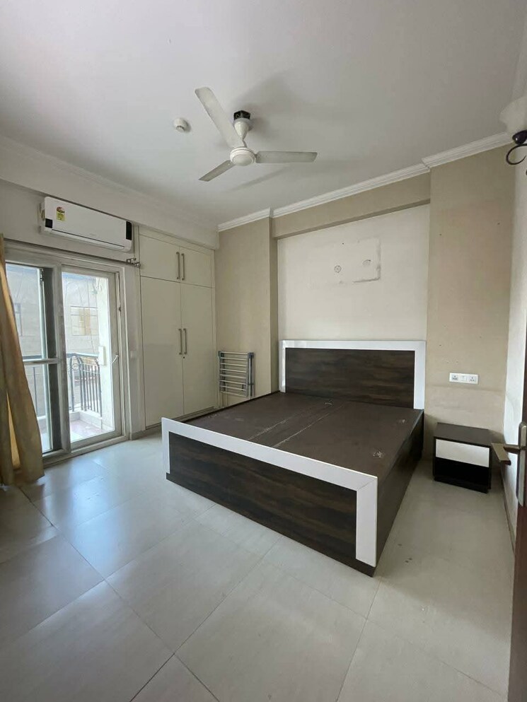 Living Room, apex-athena 3 Bedroom 1895 Sq.Ft. Apartment In Sector 75 Noida 8381356