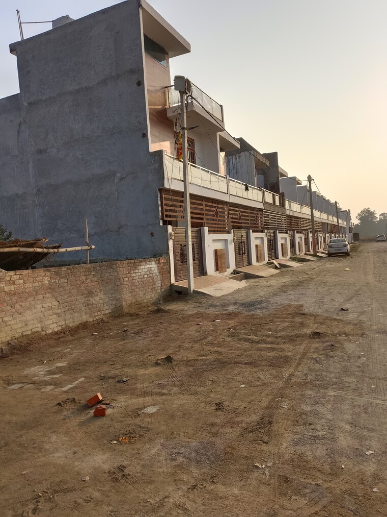 Exterior View, safedabad 2 Bedroom 1250 Sq.Ft. Independent House In Safedabad Lucknow 8381370