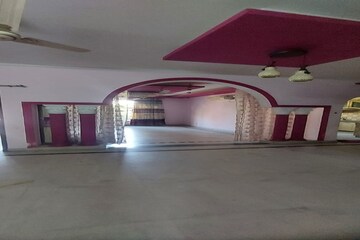 Parking in 3 BHK Apartment at Sector 41 – for Rent