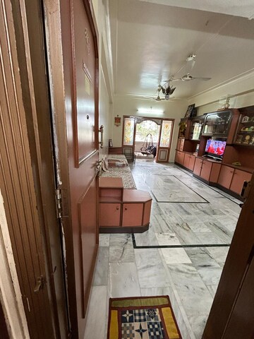 Kitchen in 2.5 BHK Apartment at Bund Garden – for Rent