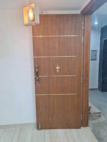 Furnished Amenities in 3 BHK Builder Floor at New Colony – for Sale