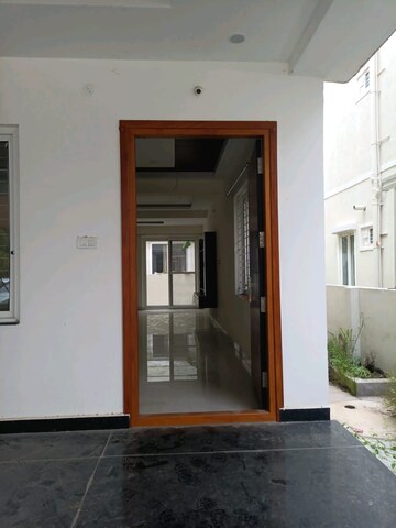Room in 4 BHK Villa at Prime Alpenia, Mokila – for Rent