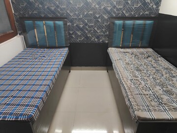 Room in  Pg at Sector 15 – for Rent