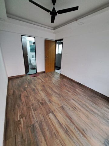 Room in 2 BHK Apartment at Aristo 1515 Moneco, Prabhadevi – for Rent