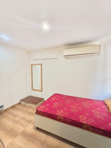 Bedroom in 1 RK Builder Floor at Sector 28 – for Rent