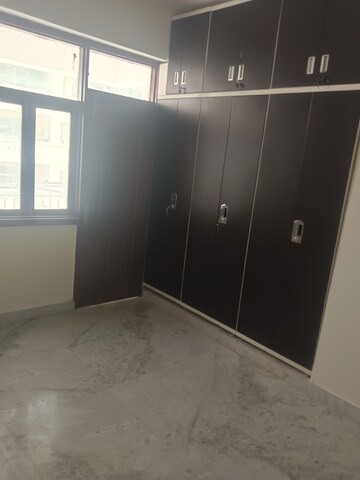 Master Bedroom in 4 BHK Apartment at Dron Kunj Apartments, Sector 9a – for Sale