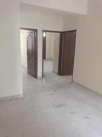 Master Bedroom in 4 BHK Apartment at Dron Kunj Apartments, Sector 9a – for Sale