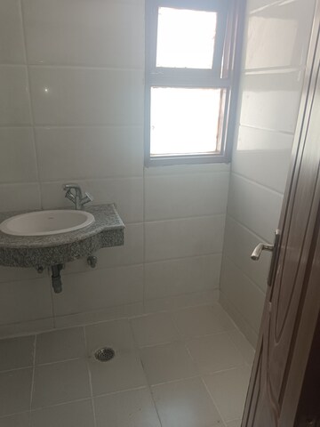 Master Bedroom in 4 BHK Apartment at Dron Kunj Apartments, Sector 9a – for Sale