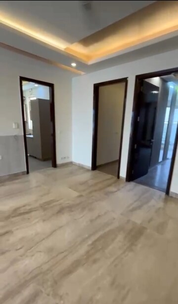 Room in 2 BHK Apartment at Suncity Heights, Sector 54 – for Rent