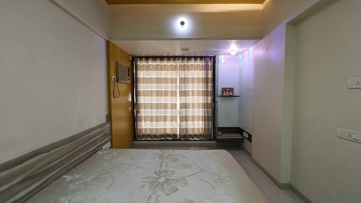 Room, gangar-k-guru-residency 3 Bedroom 1200 Sq.Ft. Apartment In Borivali West Mumbai 8381958