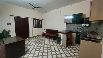 Kitchen in 2 BHK Independent House at Gomti Nagar – for Rent