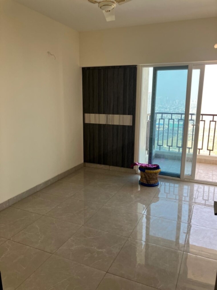 Room, nirala-trio 3.5 Bedroom 1745 Sq.Ft. Apartment In Tech Zone 4 Greater Noida Greater Noida 8382040