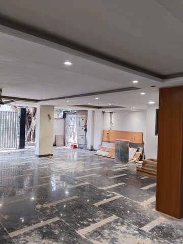 Living Room in 4 BHK Independent House at Navjeevan Vihar – for Rent