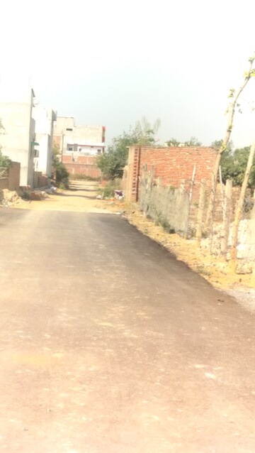  Plot – Exterior View View at Gomti Nagar - for Sale
