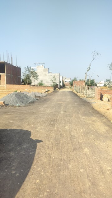  Plot – Exterior View View at Gomti Nagar - for Sale
