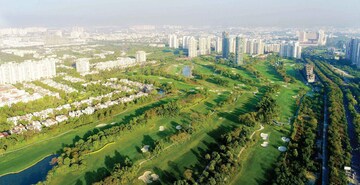 4 BHK Builder Floor – Garden View at Gaur Legacy, Jaypee Greens - for Sale