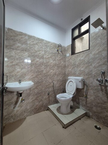 Bathroom in 2 BHK Builder Floor at Saket – for Rent