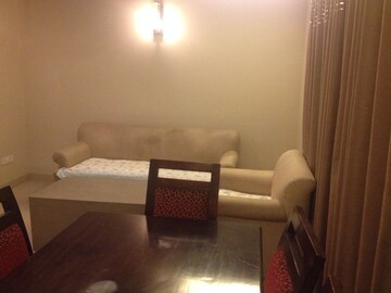 Living Room in 2 BHK Independent House at Green Park Extension – for Rent