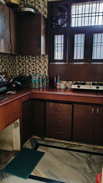 Kitchen in 2.5 BHK Independent House at Sector 16 – for Rent