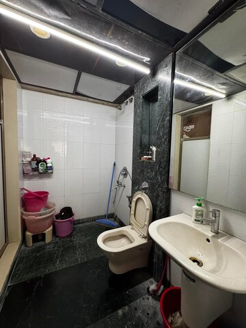 Master Bedroom in 4 BHK Apartment at Lodha Splendora, Ghodbunder Road – for Sale