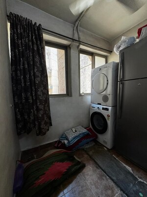 Bathroom in 4 BHK Apartment at Lodha Splendora, Ghodbunder Road – for Sale