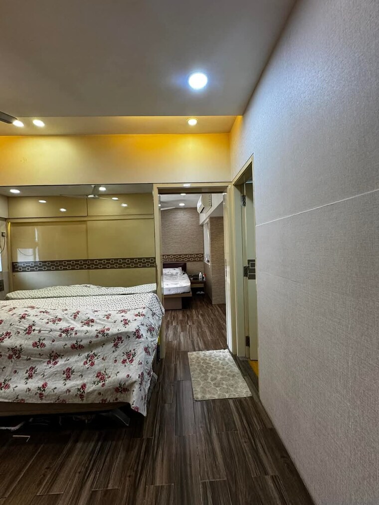 Bedroom, lodha-splendora 4 Bedroom 2000 Sq.Ft. Apartment In Ghodbunder Road Thane 8382603