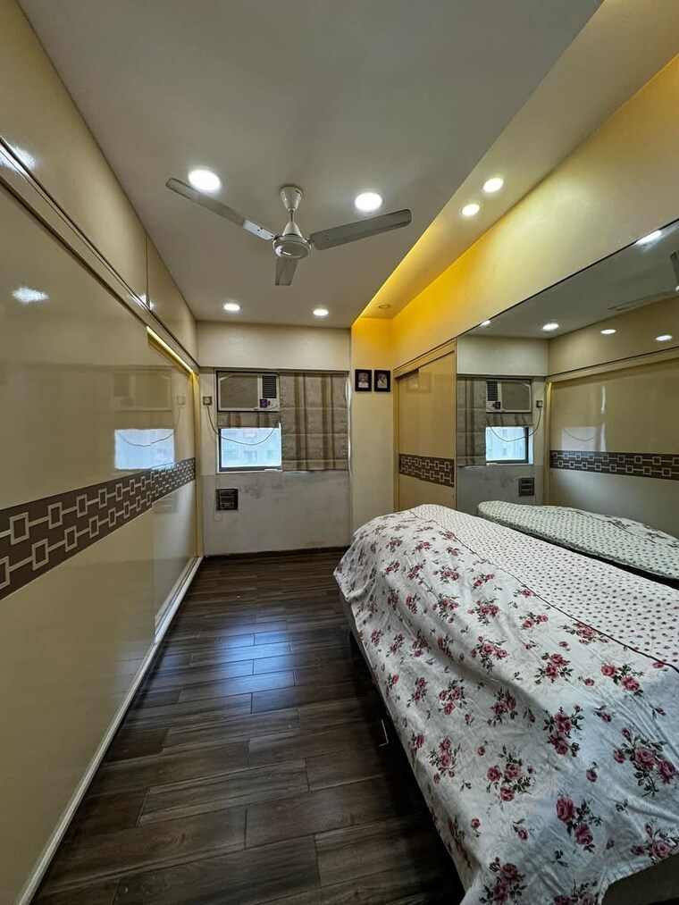 Bedroom, lodha-splendora 4 Bedroom 2000 Sq.Ft. Apartment In Ghodbunder Road Thane 8382603
