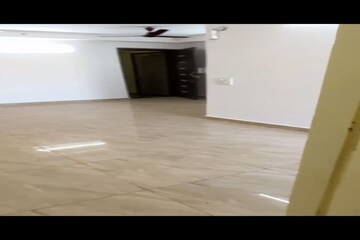 Room in 3 BHK Apartment at Sector 4 – for Sale