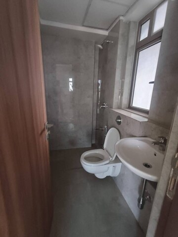 Master Bedroom in 2 BHK Apartment at Sheth Irene, Malad West – for Rent