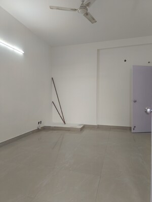 Room in 3 BHK Builder Floor at M2k Spring Floors, Sector 50 – for Sale