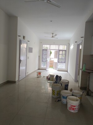Building Lobby in 3 BHK Builder Floor at M2k Spring Floors, Sector 50 – for Sale