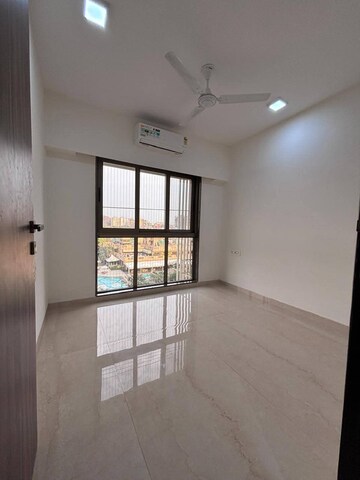 2 BHK Apartment For Rent in Platinum Prive, Andheri West