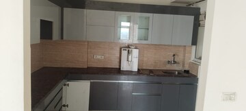 Kitchen in 3 BHK Apartment at Omaxe R2, Gomti Nagar – for Rent